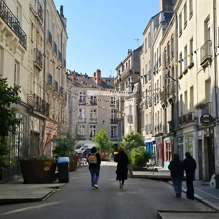 Centre T2, 2 A 4 Pers, Immeuble De Caractere