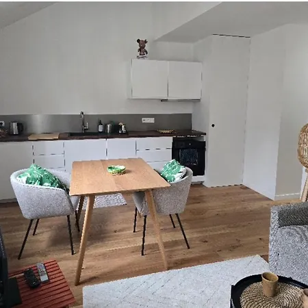 Centre T2, 2 A 4 Pers, Immeuble De Caractere