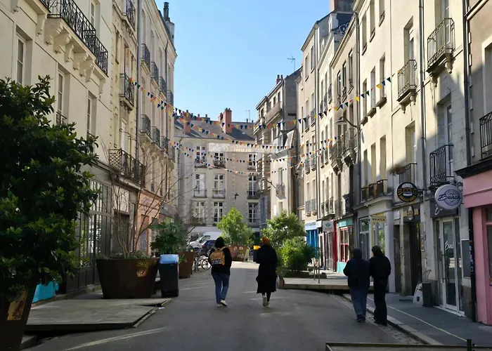 Centre T2, 2 à 4 Pers, Immeuble De Caractère